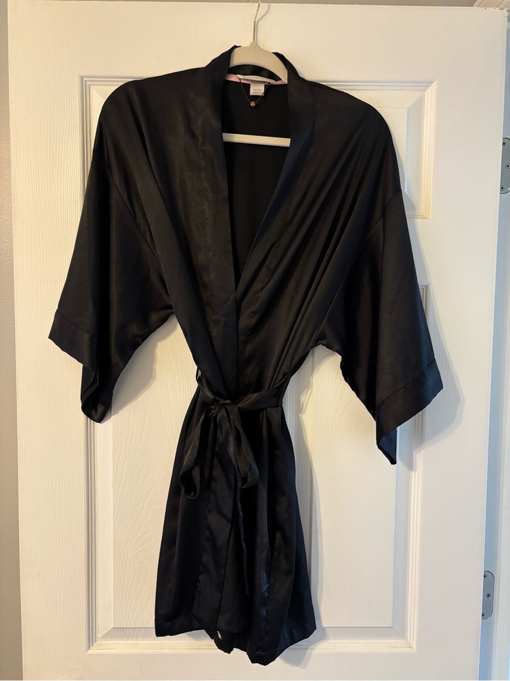 Victoria's Secret Black Satin Kimono Robe with Waist Tie